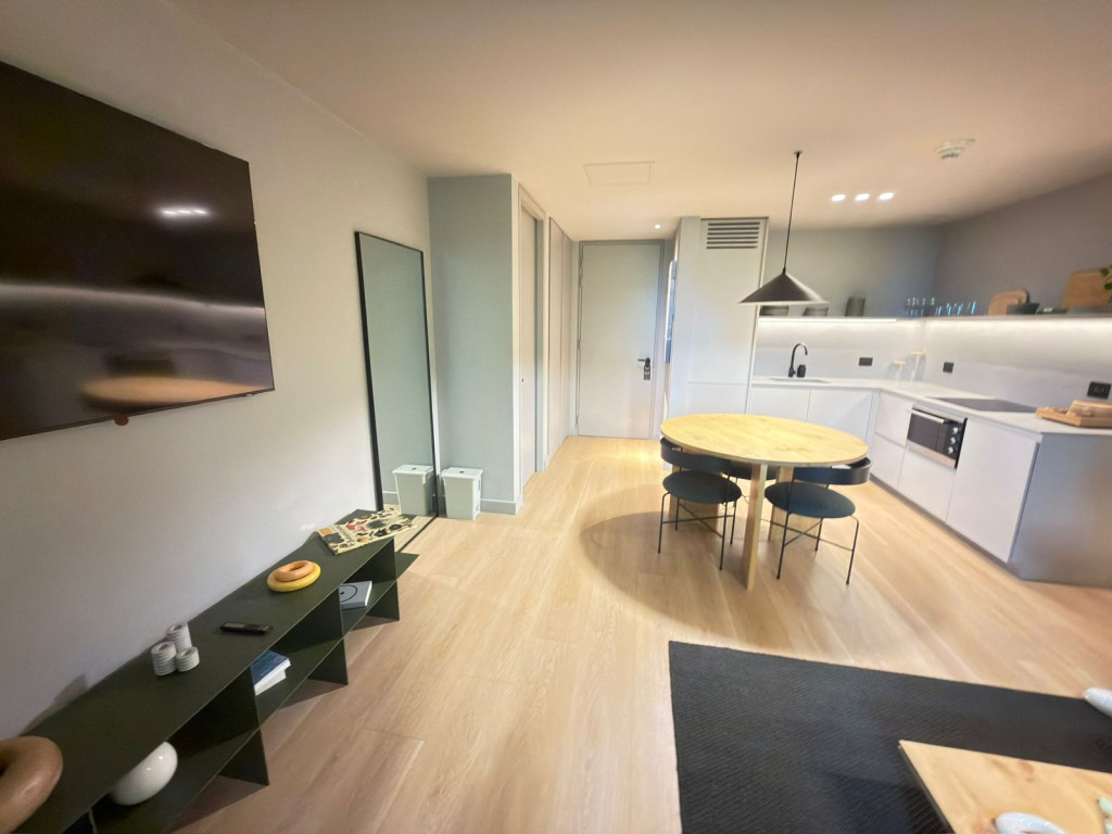 Apartamento en venta en El Tesoro, Medellín · foto 10 de 24