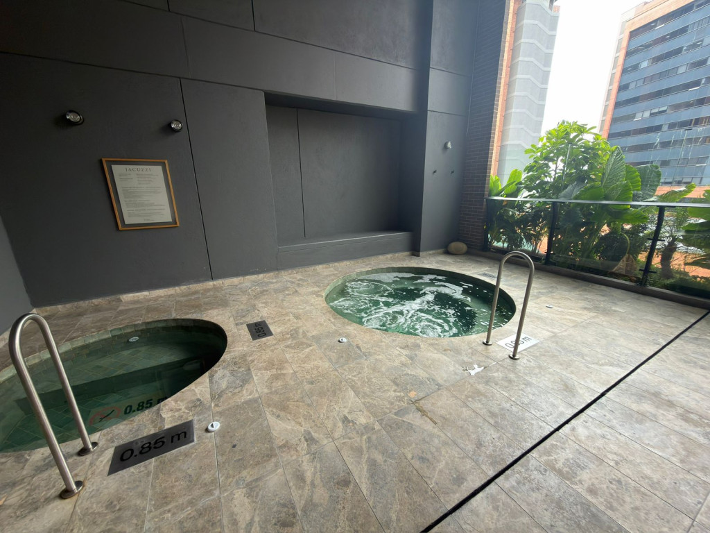 Apartamento en venta en El Tesoro, Medellín · foto 23 de 24