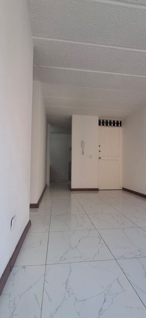 Apartamento de 3 alcobas en venta en Verbenal San Antonio, Bogotá, 55 m² · foto 17 de 24