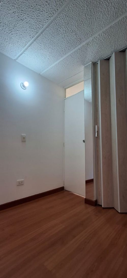 Apartamento de 3 alcobas en venta en Verbenal San Antonio, Bogotá, 55 m² · foto 19 de 24