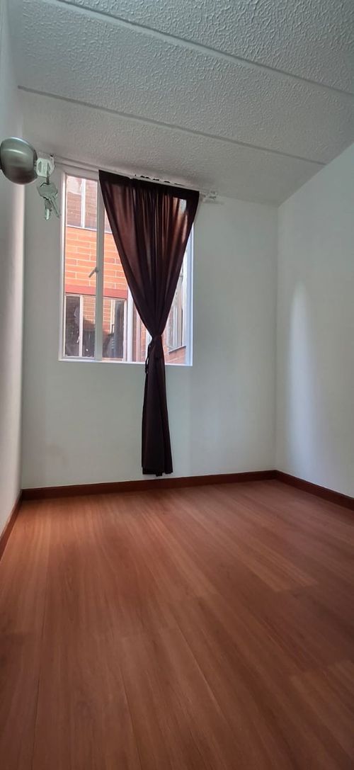 Apartamento de 3 alcobas en venta en Verbenal San Antonio, Bogotá, 55 m² · foto 6 de 24