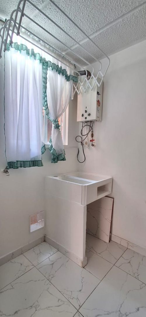 Apartamento de 3 alcobas en venta en Verbenal San Antonio, Bogotá, 55 m² · foto 24 de 24