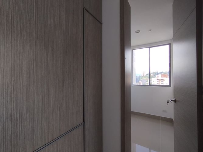 Apartamento de 3 alcobas en arriendo en Lalinde, Medellín, 148 m² · foto 11 de 20