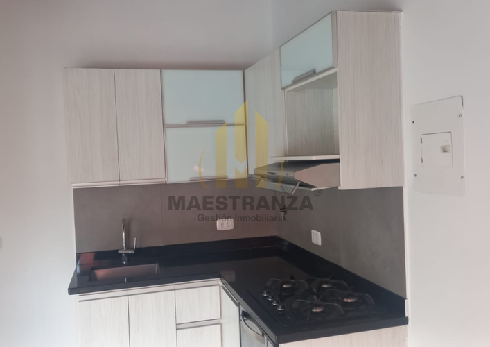 Apartamento de 4 alcobas en venta en Lorena, Medellín, 135 m² · foto 9 de 16