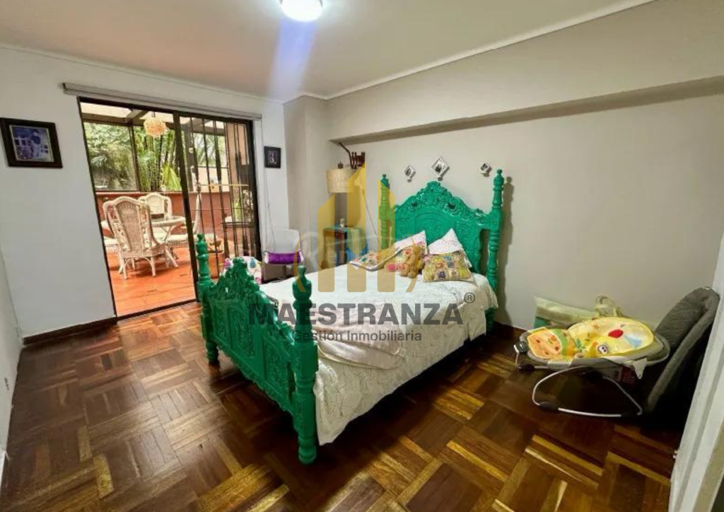 Casa en arriendo en El Tesoro, Medellín · foto 5 de 23