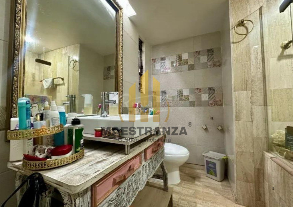 Casa en arriendo en El Tesoro, Medellín · foto 9 de 23