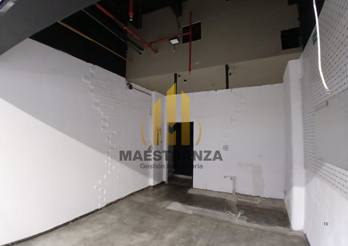 Local en arriendo en Pilsen, Itagüí, 33 m² · foto 2 de 11