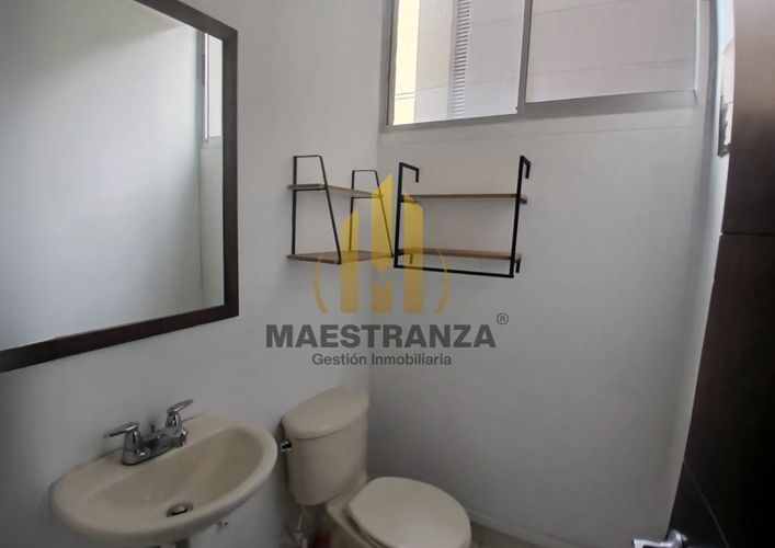 Oficina en arriendo en Los Balsos, Medellín, 93 m² · foto 5 de 9
