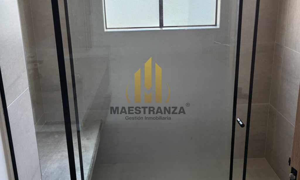 Apartamento en arriendo en El Poblado, Medellín · foto 11 de 12