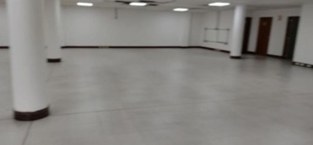 Edificio en arriendo en Colombia, Medellín, 1210 m² · foto 3 de 9