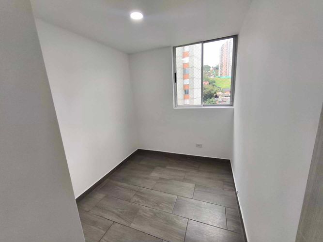 Apartamento de 3 alcobas en venta en La Doctora, Sabaneta, 58 m² · foto 9 de 15