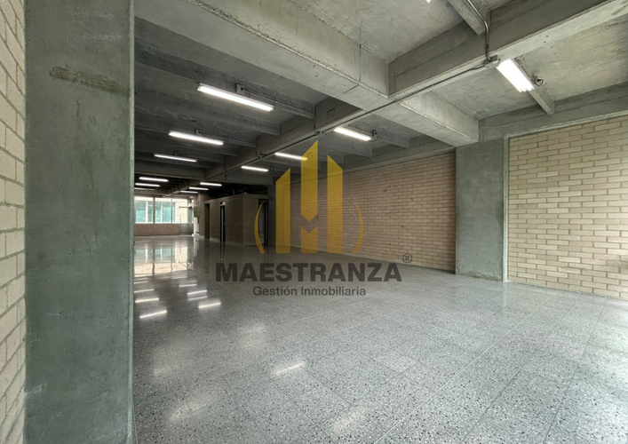 Oficina en arriendo en El Poblado, Medellín, 178 m² · foto 4 de 6