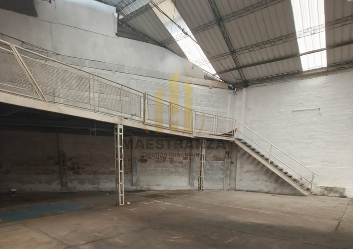 Bodega en venta en Las Americas, Itagüí, 1370 m² · foto 8 de 21