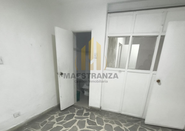 Bodega en venta en Las Americas, Itagüí, 1370 m² · foto 16 de 21