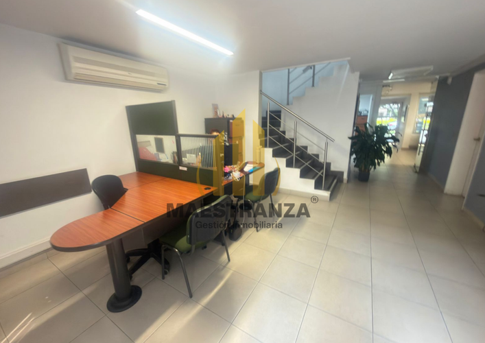 Oficina en venta en Suramericana, Medellín, 351 m² · foto 11 de 24