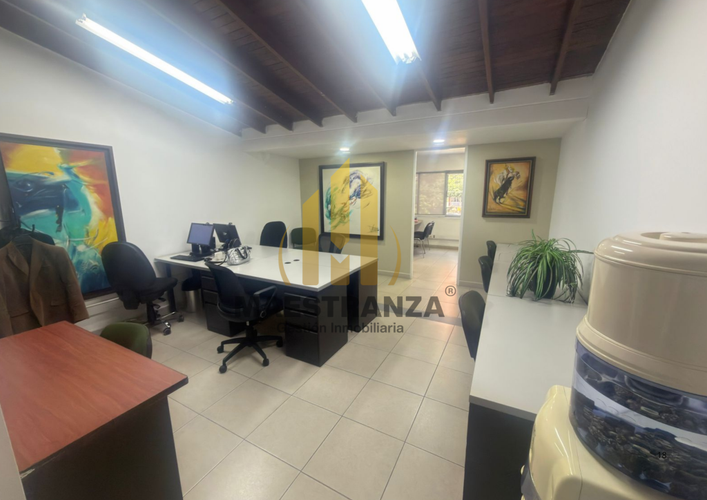 Oficina en venta en Suramericana, Medellín, 351 m² · foto 17 de 24