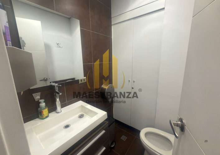 Oficina en venta en Suramericana, Medellín, 351 m² · foto 22 de 24