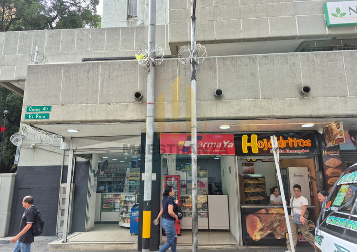 Local en venta en La Candelaria, Medellín, 92 m² · foto 3 de 10
