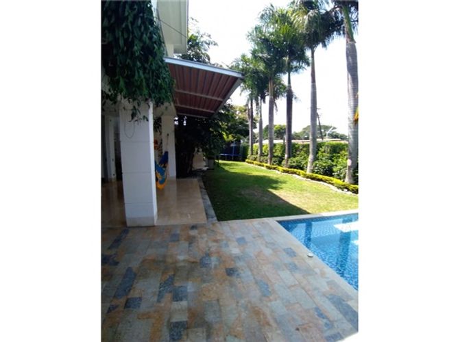 Casa de 3 alcobas en venta en Ciudad Jardin, Cali, 550 m² · foto 11 de 24