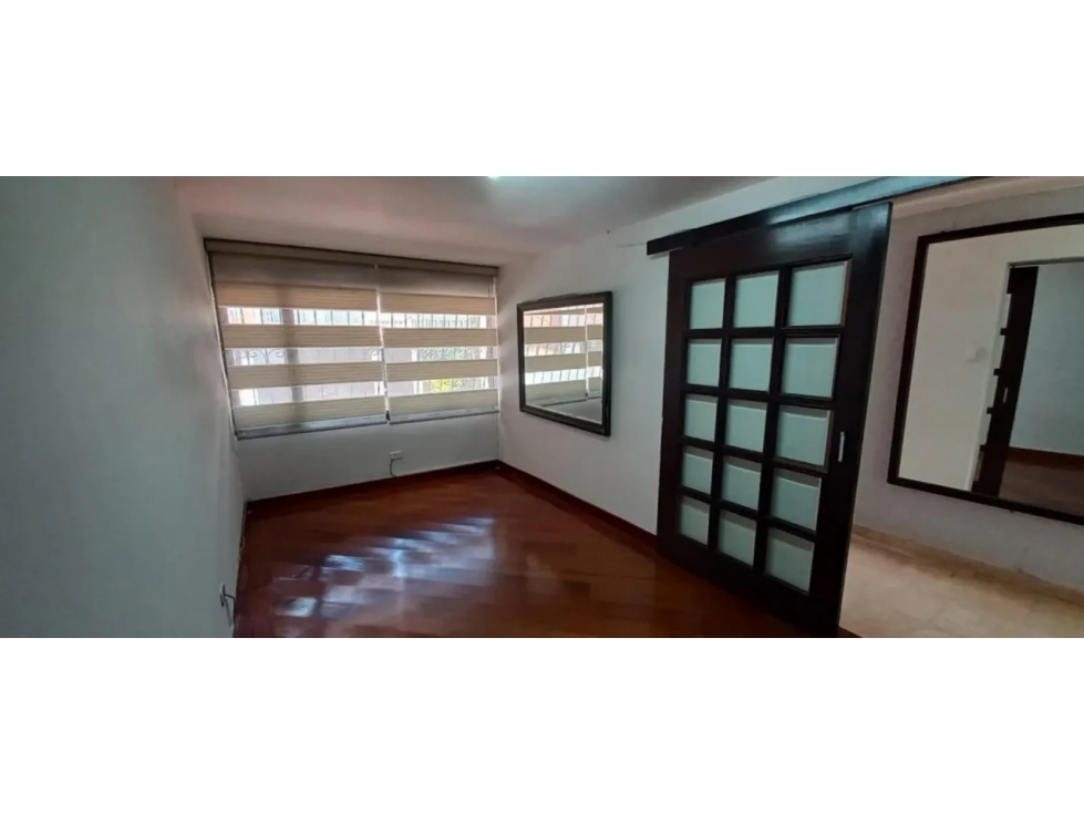 Casa en venta en Santa Paula, Bogotá · foto 7 de 23