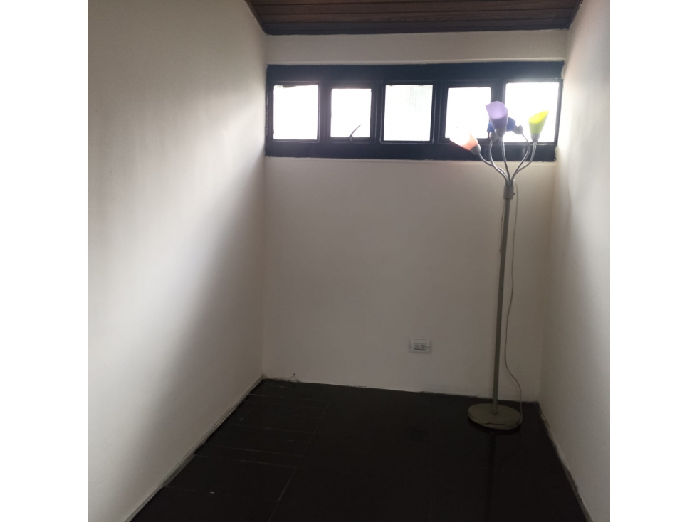 Casa en venta en Santa Paula, Bogotá · foto 10 de 23