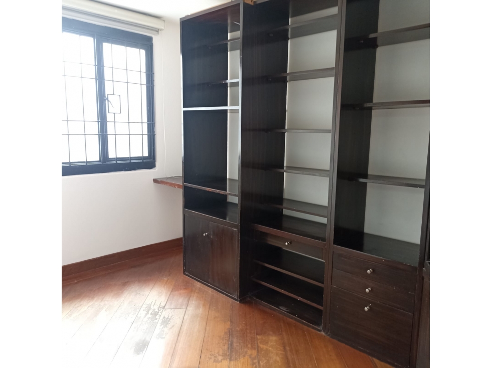 Casa en venta en Santa Paula, Bogotá · foto 14 de 23