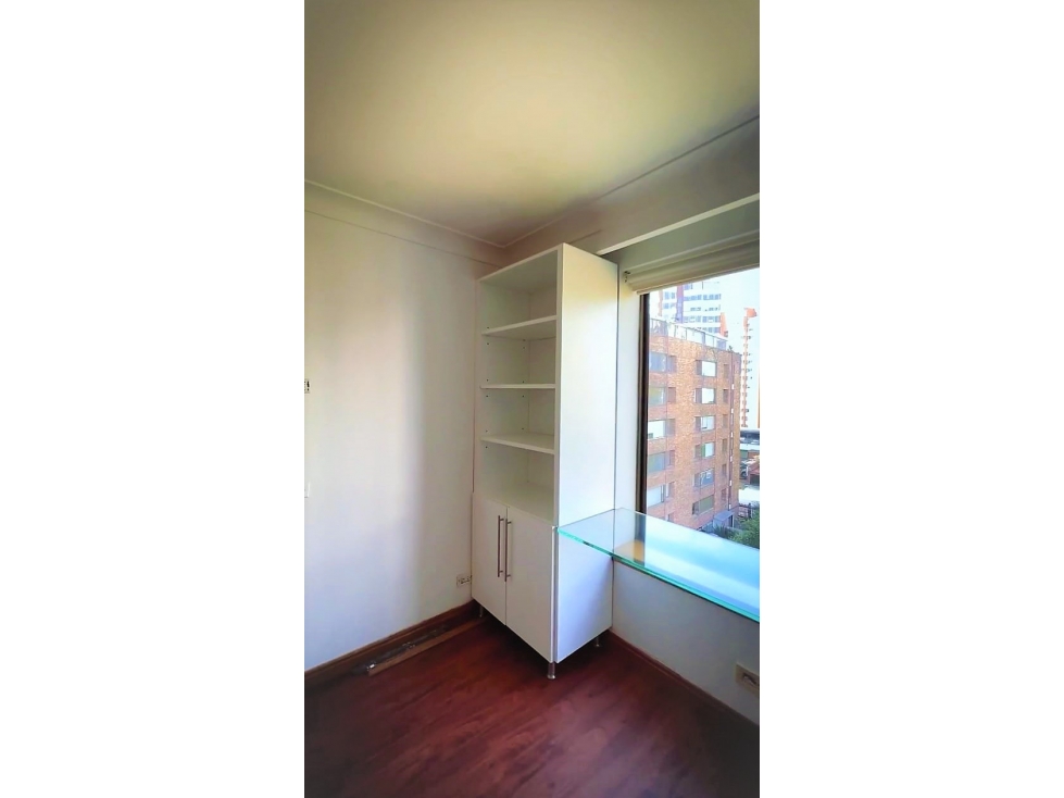 Apartamento en venta en Los Rosales, Bogotá · foto 11 de 24