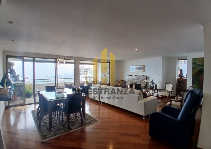 Apartamento de 3 alcobas en arriendo en El Tesoro, Medellín, 240 m² · foto 4 de 24