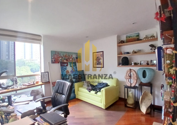 Apartamento de 3 alcobas en arriendo en El Tesoro, Medellín, 240 m² · foto 5 de 24