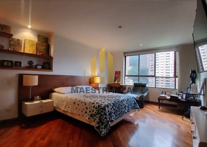 Apartamento de 3 alcobas en arriendo en El Tesoro, Medellín, 240 m² · foto 10 de 24
