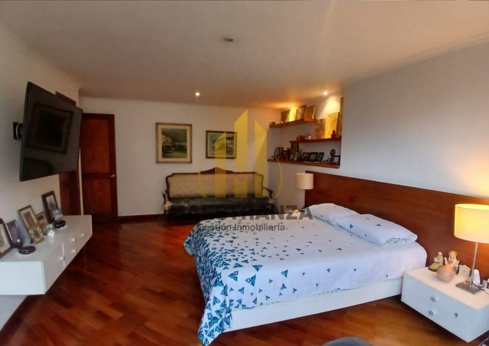 Apartamento de 3 alcobas en arriendo en El Tesoro, Medellín, 240 m² · foto 11 de 24