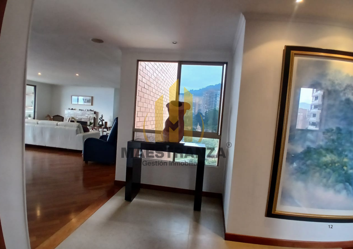 Apartamento de 3 alcobas en arriendo en El Tesoro, Medellín, 240 m² · foto 14 de 24