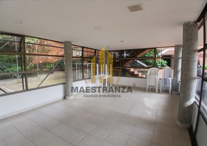 Apartamento de 3 alcobas en arriendo en El Tesoro, Medellín, 240 m² · foto 17 de 24