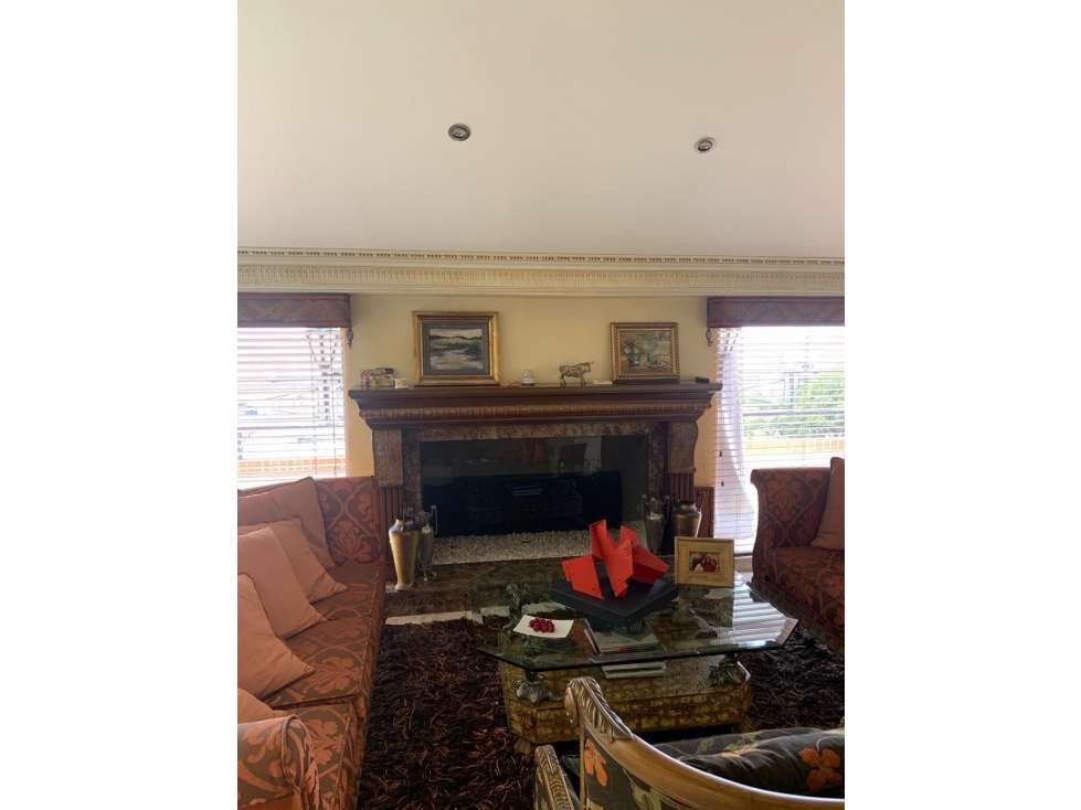 Apartamento en venta en Los Rosales, Bogotá · foto 9 de 22