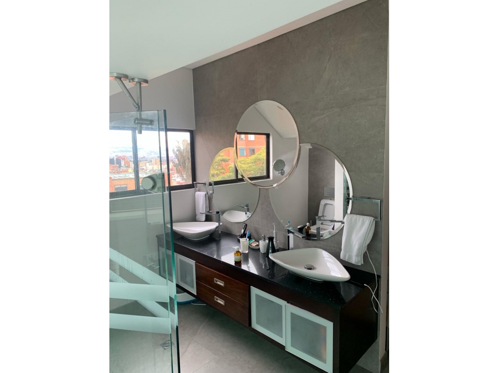 Apartamento en venta en Los Rosales, Bogotá · foto 14 de 22