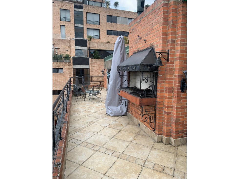 Apartamento en venta en Los Rosales, Bogotá · foto 17 de 22
