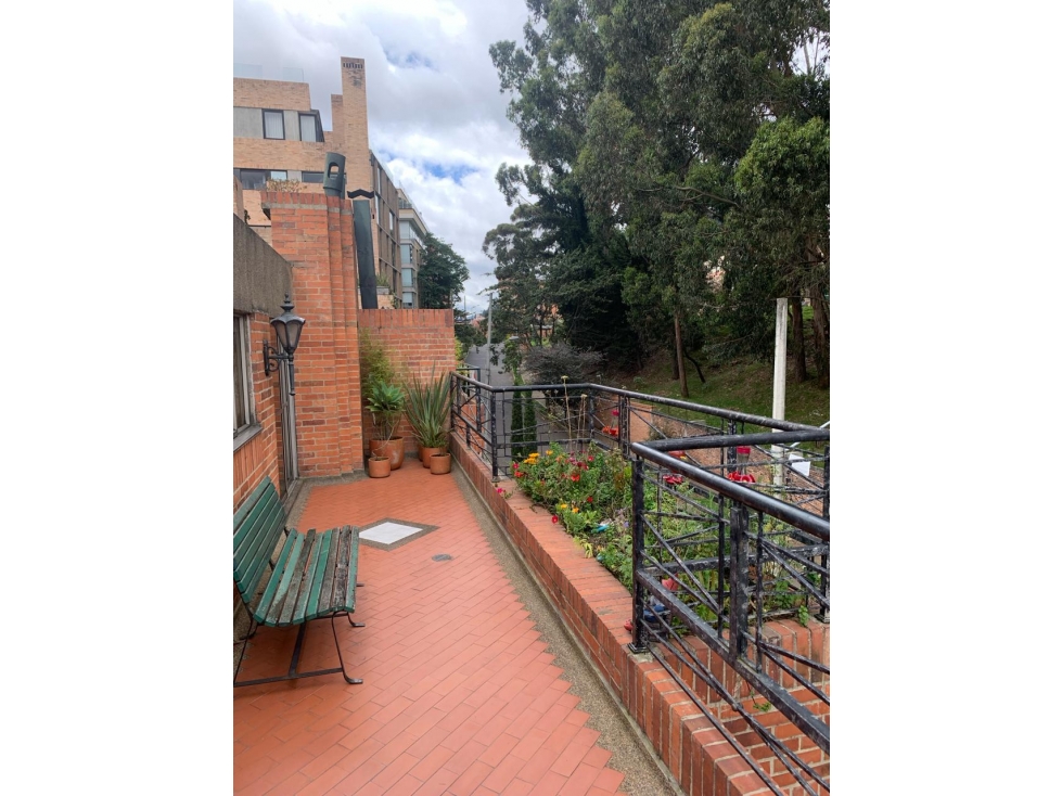 Apartamento en venta en Los Rosales, Bogotá · foto 18 de 22