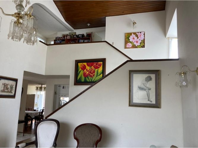 Casa de 4 alcobas en venta en Canodromo, Bogotá, 292 m² · foto 4 de 17