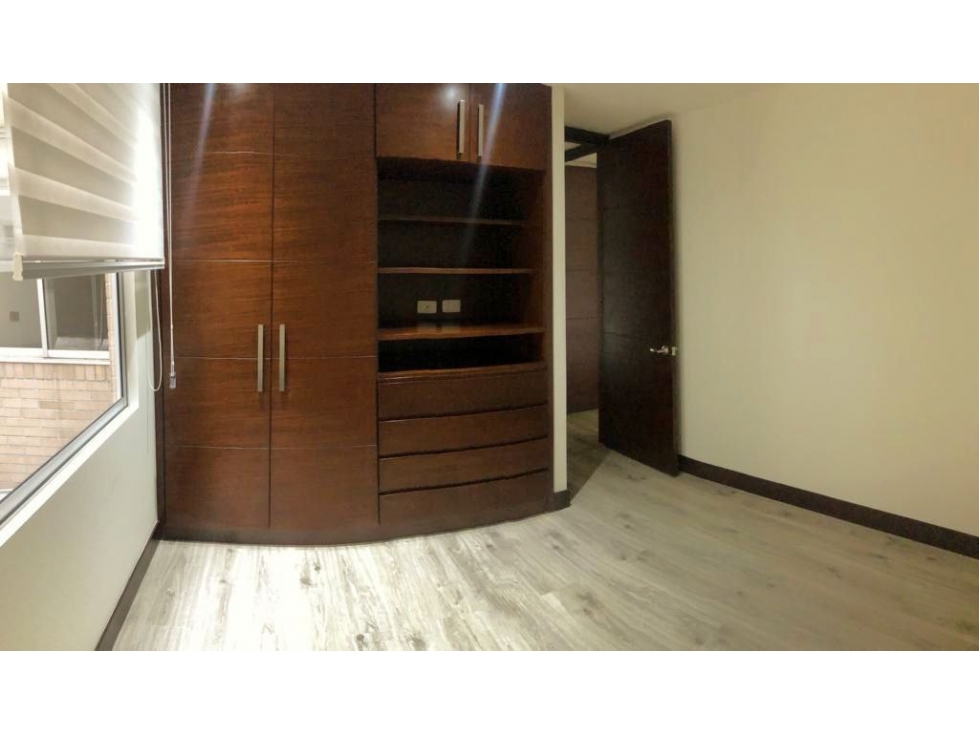 Apartamento en venta en Alcala, Bogotá · foto 8 de 17