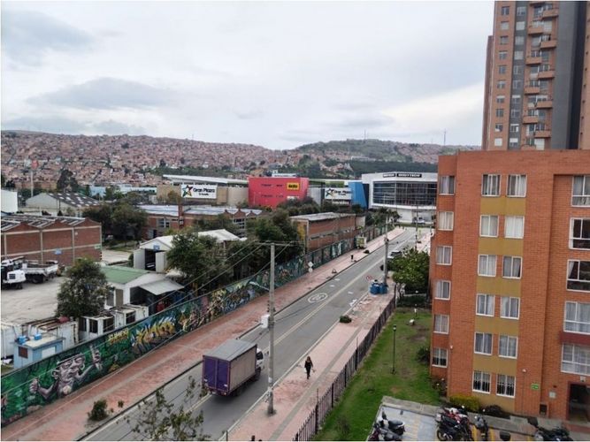 Apartamento de 2 alcobas en venta en Madelena, Bogotá, 55 m² · foto 10 de 11