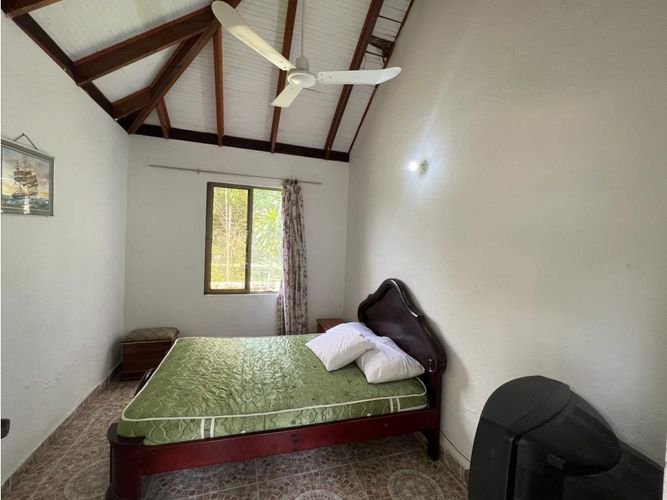 Casa de 3 alcobas en venta en Girardot, Girardot, 1000 m² · foto 17 de 24