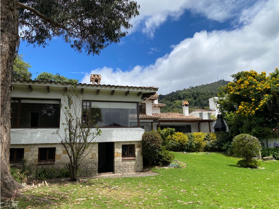 Casa en Arriendo en Santa Ana, Bogotá