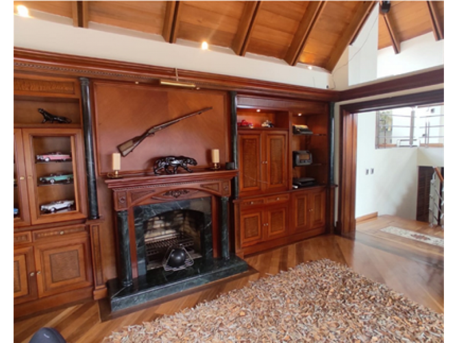 Casa de 4 alcobas en venta en Santa Paula, Bogotá, 932 m² · foto 4 de 18