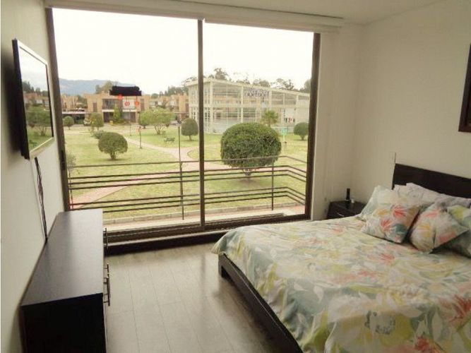Apartaestudio en venta en La Estacion, Cajicá, 153 m² · foto 6 de 18