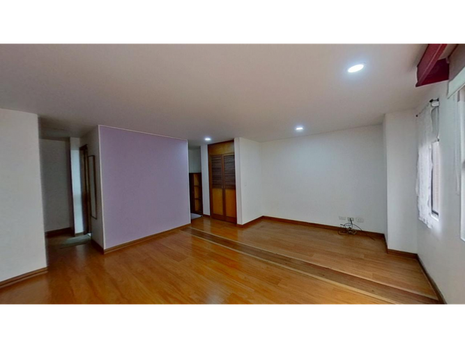 Apartamento de 1 alcoba en venta en Chico, Bogotá, 67 m² · foto 6 de 14