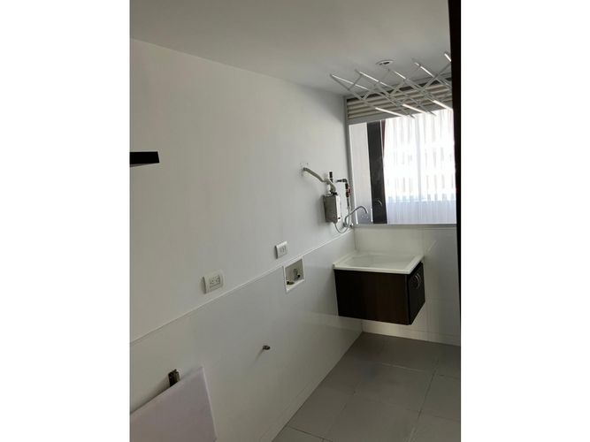 Apartamento de 3 alcobas en venta en La Castellana, Bogotá, 160 m² · foto 13 de 15