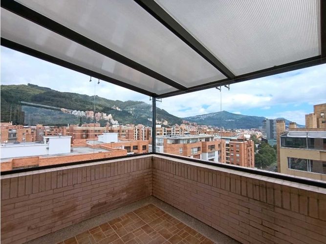 Apartamento de 4 alcobas en venta en Alameda, Bogotá, 300 m² · foto 2 de 24