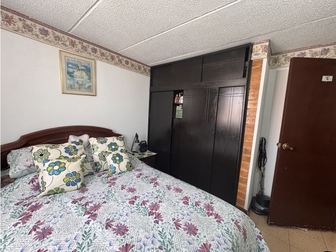 Apartamento de 3 alcobas en venta en Quintanar De Los Almendros, Soacha, 47 m² · foto 6 de 16