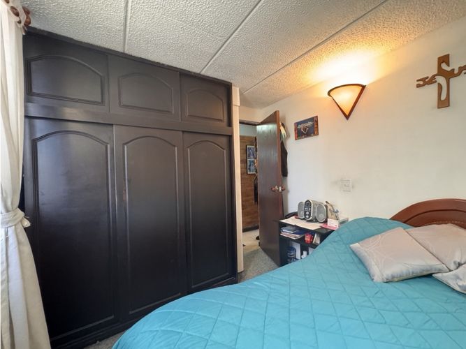 Apartamento de 3 alcobas en venta en Quintanar De Los Almendros, Soacha, 47 m² · foto 9 de 16
