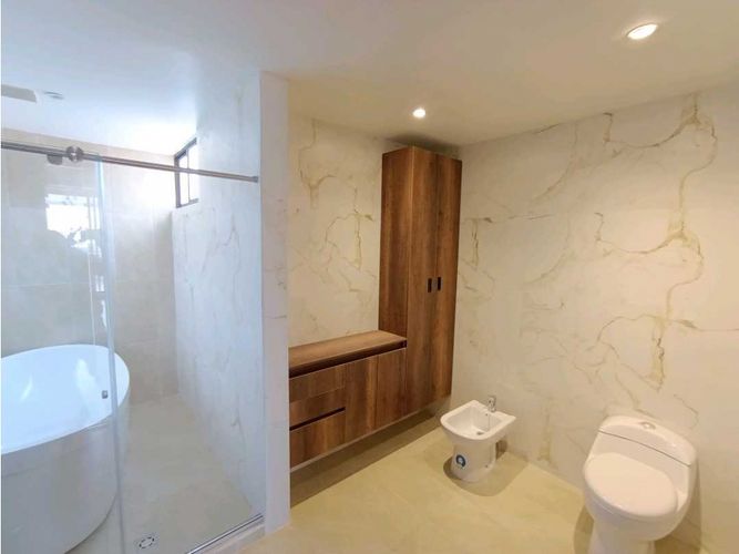 Apartamento de 4 alcobas en venta en Alameda, Bogotá, 300 m² · foto 21 de 24